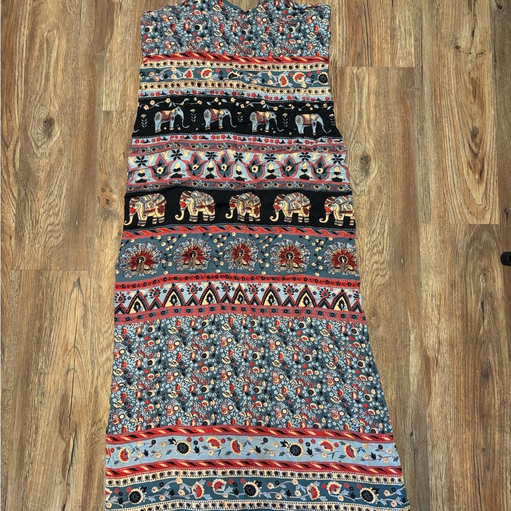 Wet Seal Multi-Color Elephant Print Maxi Dress - Picture 2 of 4